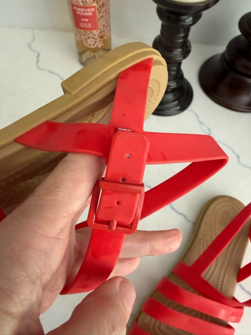 Coral Croc Sandals - size 10 - Picture 5 of 6